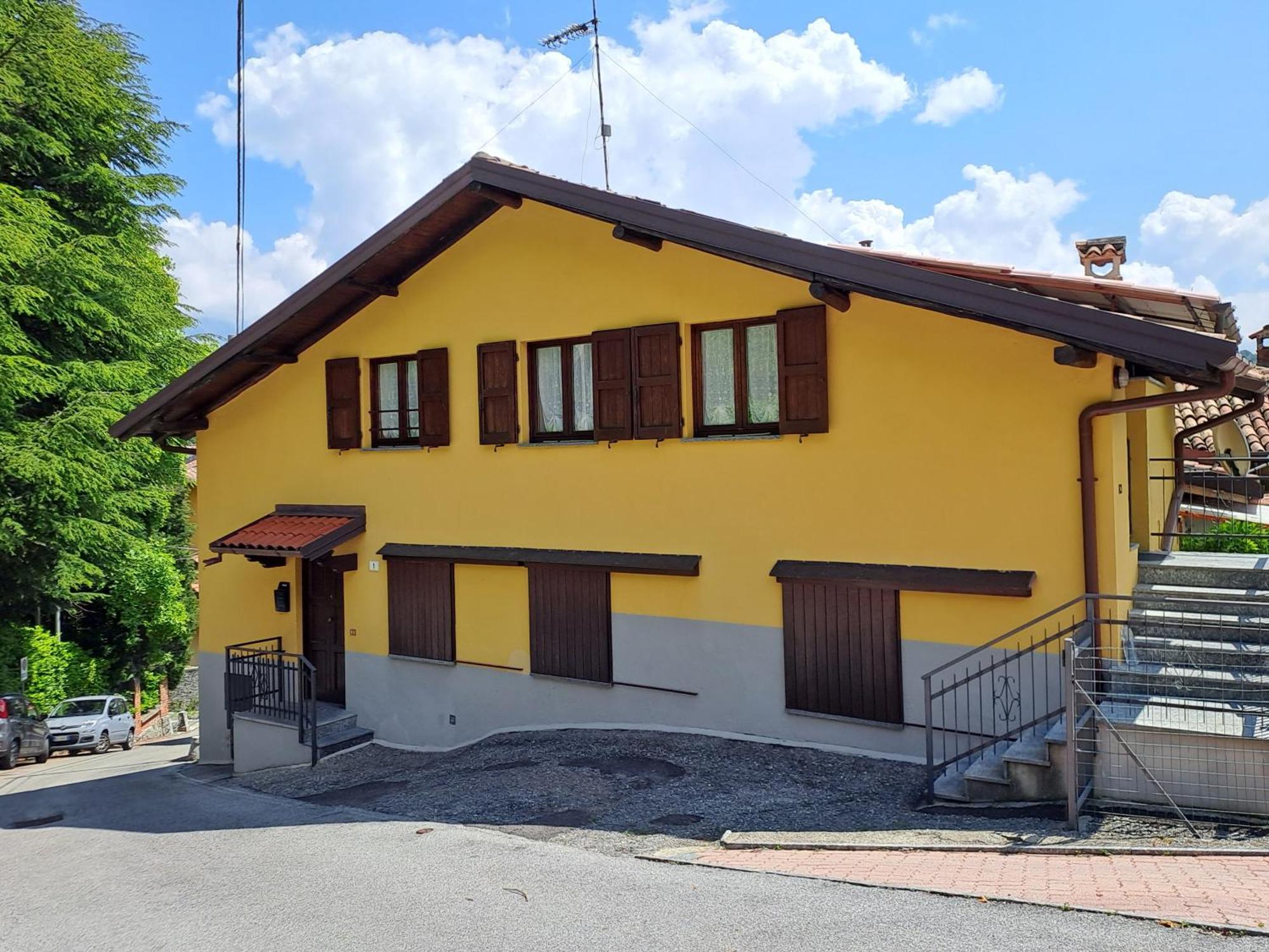 Ferienwohnung Mansardhouse Zona Bellagio Magreglio Exterior foto